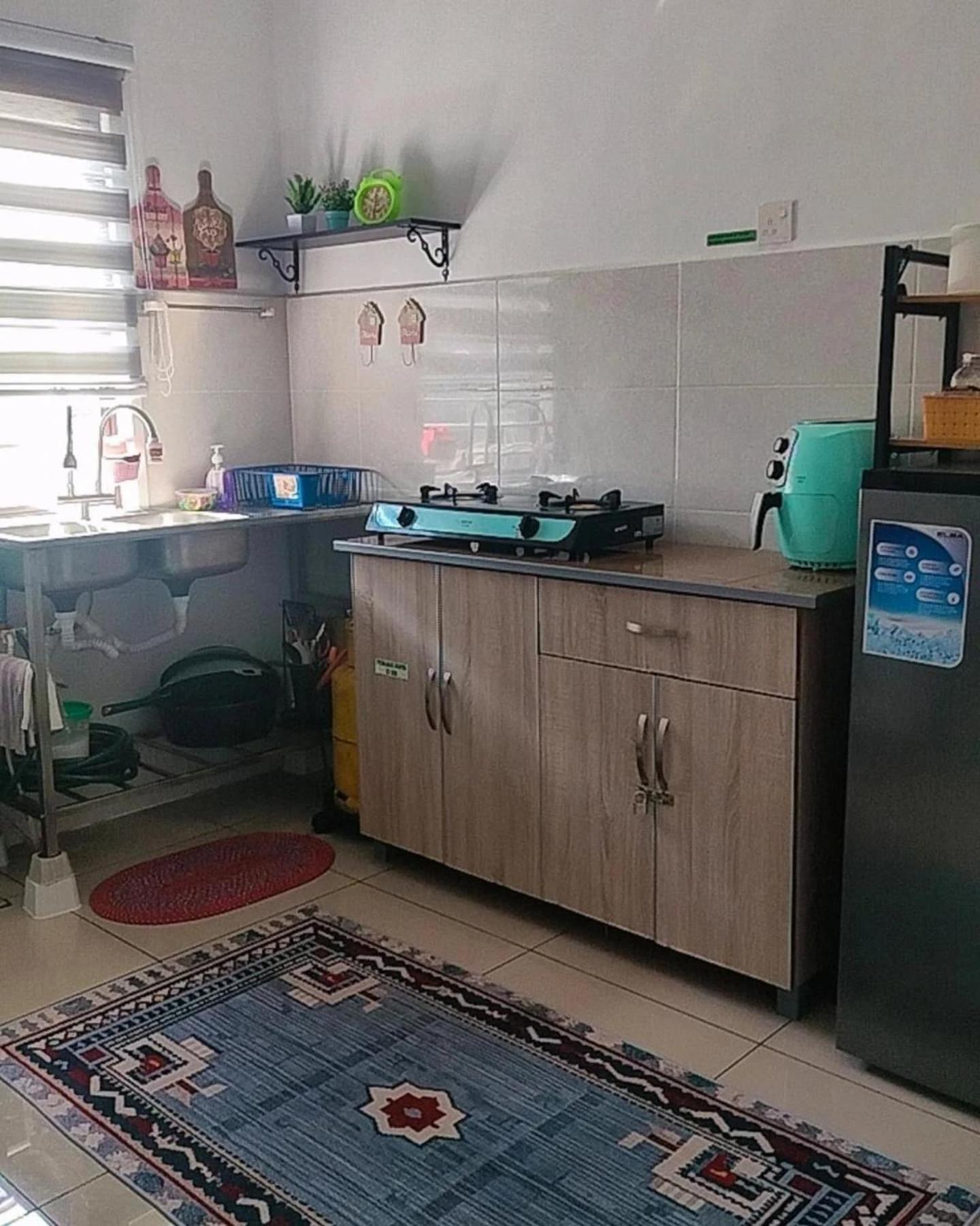 Aiman'S Rose Homestay Teluk Panglima Garang Eksteriør bilde